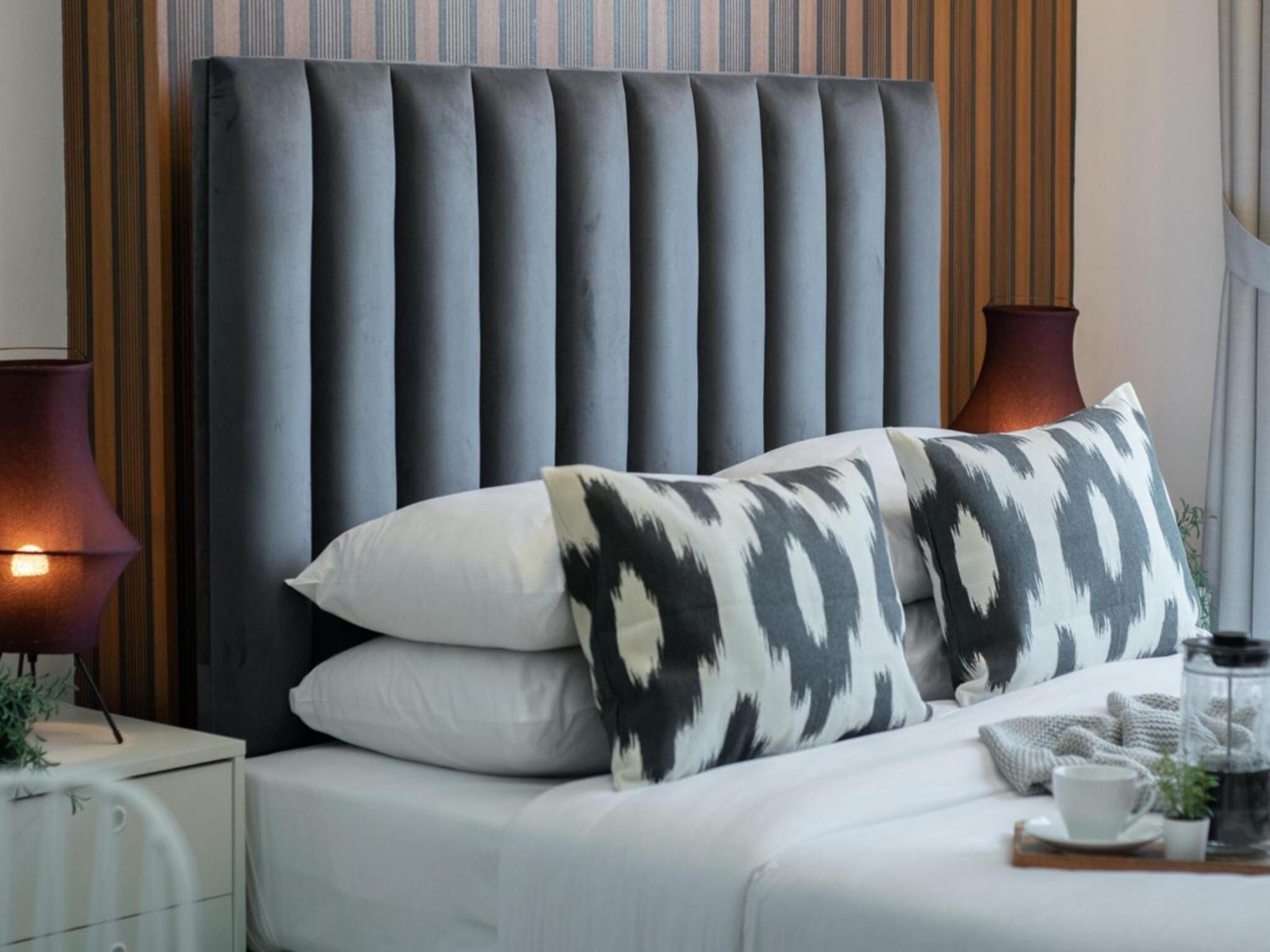Luxe Apartments Near Dubai Mall Burj Khalifa Pool Gym Parking Buitenkant foto